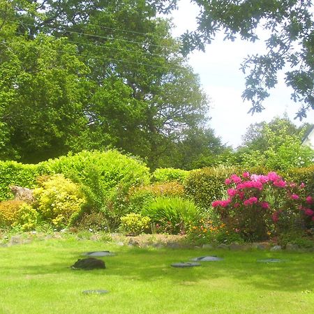 Le Boterff Gites Et Camping Saint-Mayeux Bagian luar foto