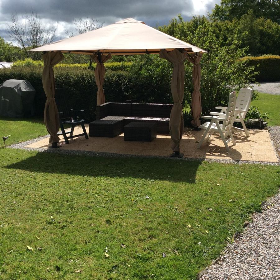 Le Boterff Gites Et Camping Saint-Mayeux Bagian luar foto